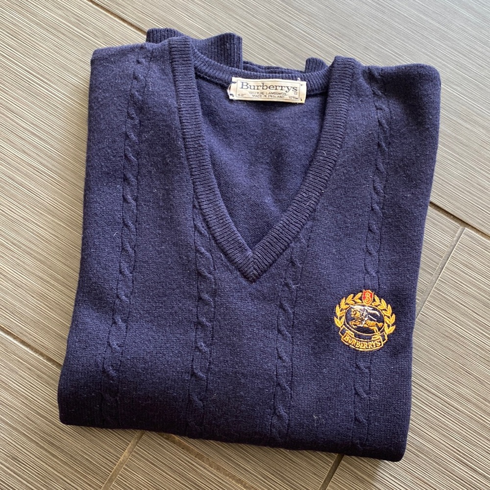 Burberrys Men’s V-Neck Sweater - Navy Blue